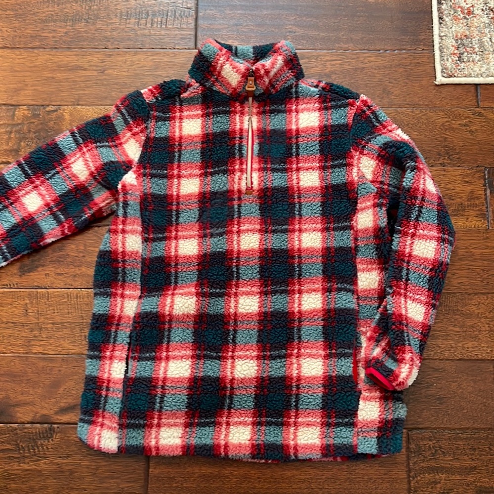 Plaid, warm pullover sweater